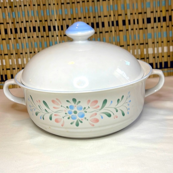 Vintage Fascino Yamaka Stoneware Casserole Dish/Pot with Lid Made in Japan - Picture 1 of 5